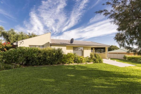 Sheoak on Wedge - Well Appointed Property Close To Beach